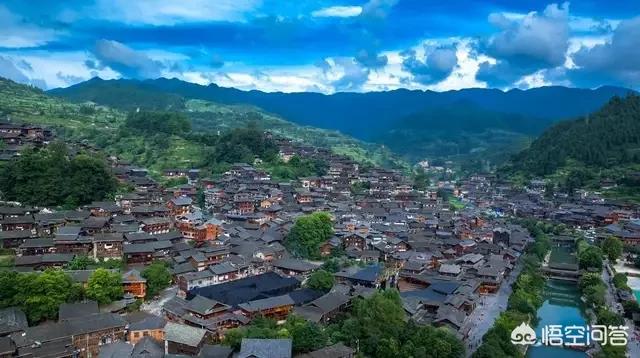 在貴州分布著哪些少數(shù)民族，他們有著什么樣的傳統(tǒng)服飾？